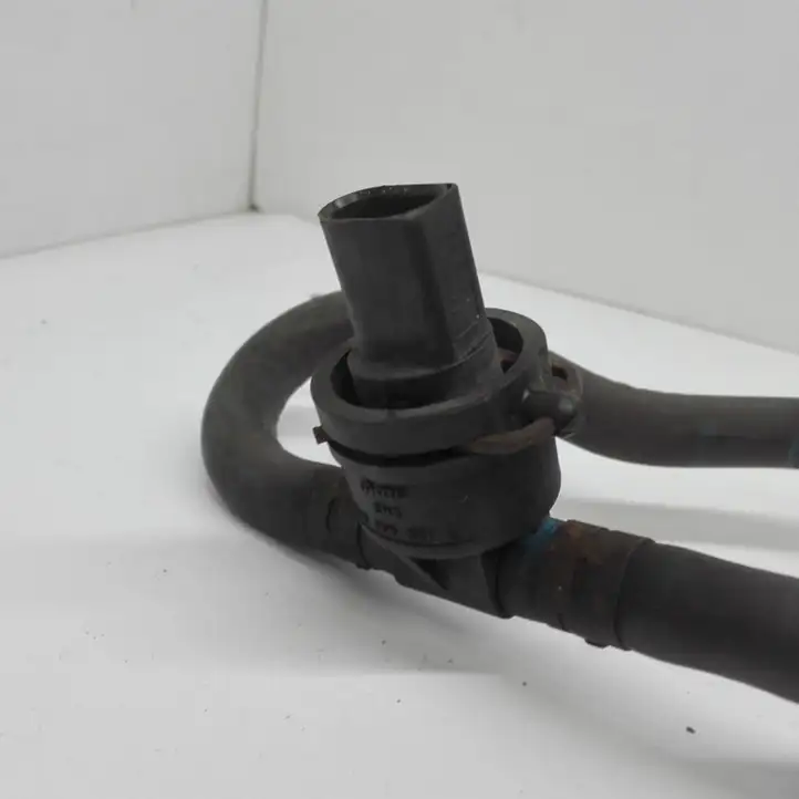 Audi A6 S6 C6 4F (2004 - 2008) 4F0130314G Трубка топливной системы — фото 4