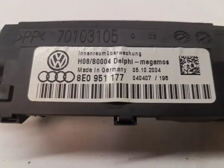 Audi A4 S4 B7 8E 8H (2004 - 2009) 8E0951177 Ультразвуковой датчик — фото 2