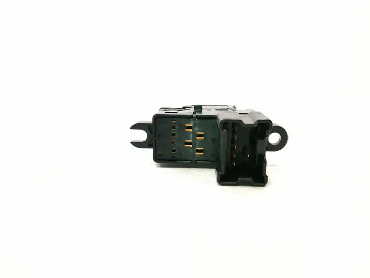 Nissan Navara D40 (2004 - 2015)  25411ED03A Кнопка стеклоподъемников