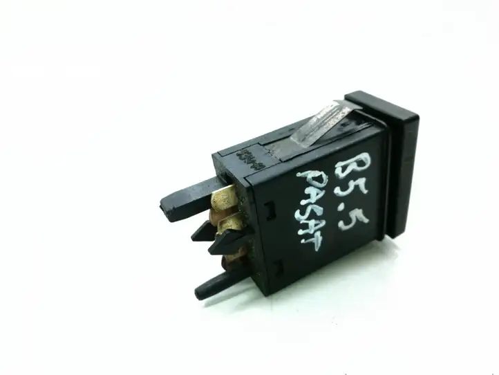 Volkswagen PASSAT B5.5 (2001 - 2005) 3B0959621C Кнопка обогрева стекла — фото 2