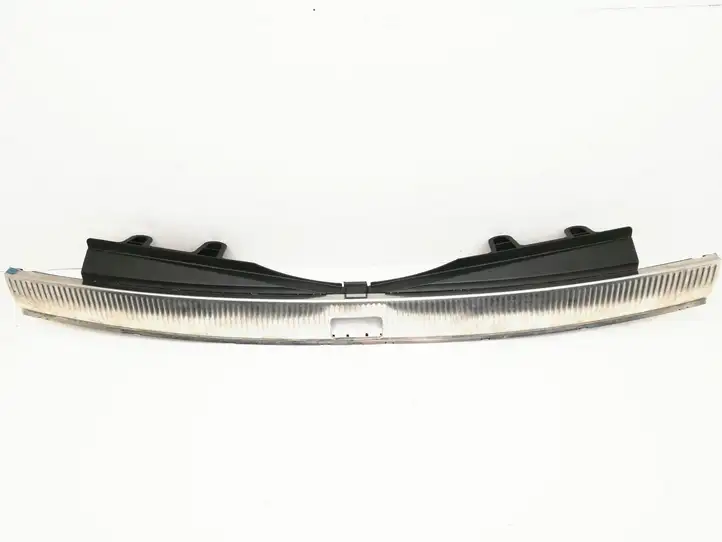 Audi Q7 4L (2005 - 2009) 4L0864483 Отделка порога багажника — фото 4