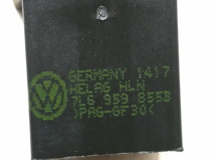 Volkswagen PASSAT B6 (2005 - 2010) 7L6959855B Кнопка стеклоподъемников — фото 5