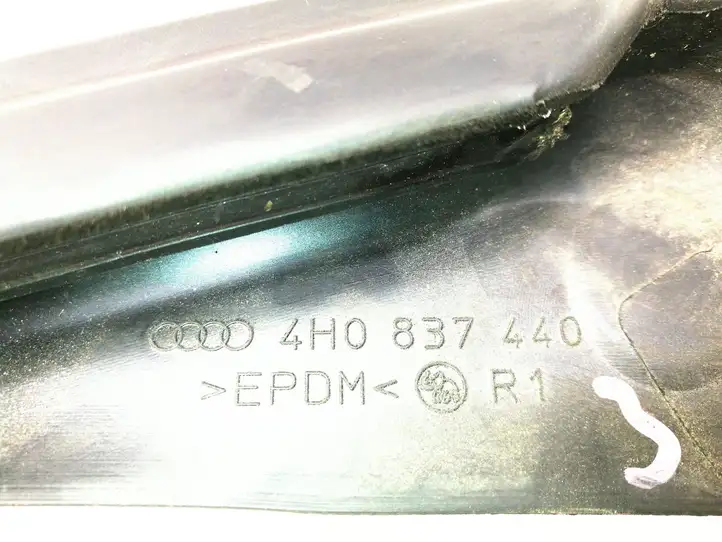 Audi A8 S8 D4 4H (2010 - 2014) 4H0837440 Уплотнитель стекла передней двери — фото 3