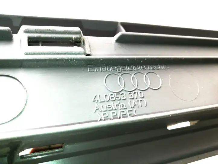 Audi Q7 4L (2005 - 2009) 4L0853370 Внутренняя отделка переднего порога — фото 4