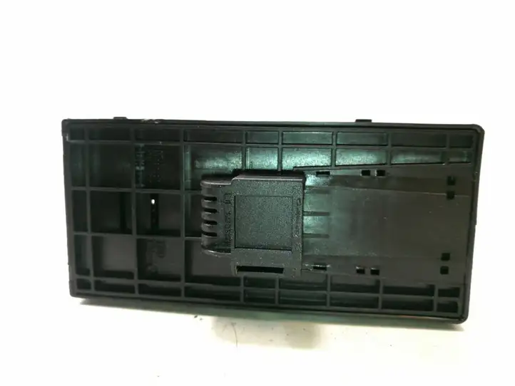 Audi Q3 8U (2011 - 2014) 4G0959851 Кнопка стеклоподъемников — фото 4