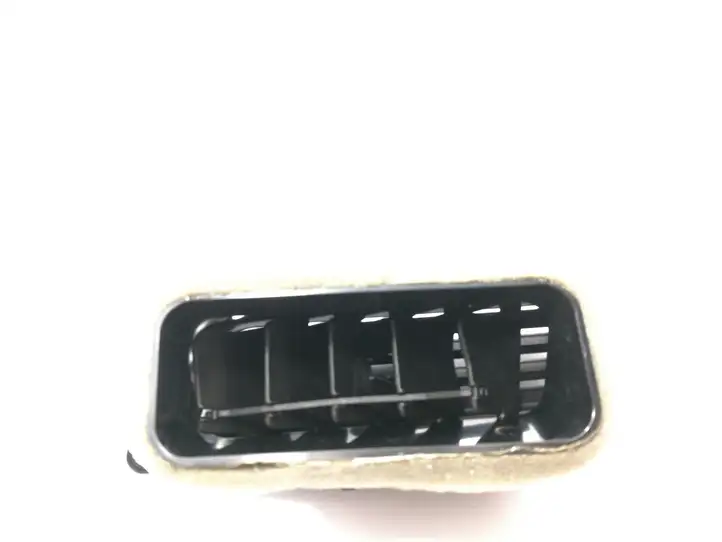 Audi A8 S8 D4 4H (2010 - 2014) 4H1820902A Боковой воздушный дефлектор — фото 3