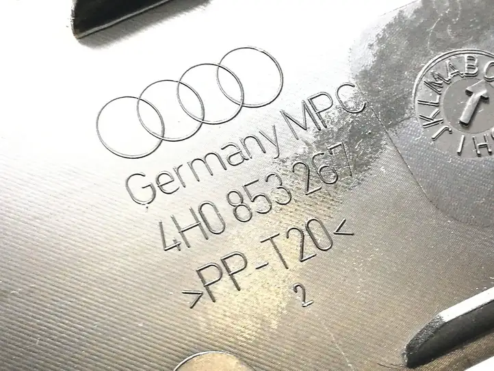 Audi A8 S8 D4 4H (2010 - 2014) 4H0853267 Прочая отделка багажника — фото 5