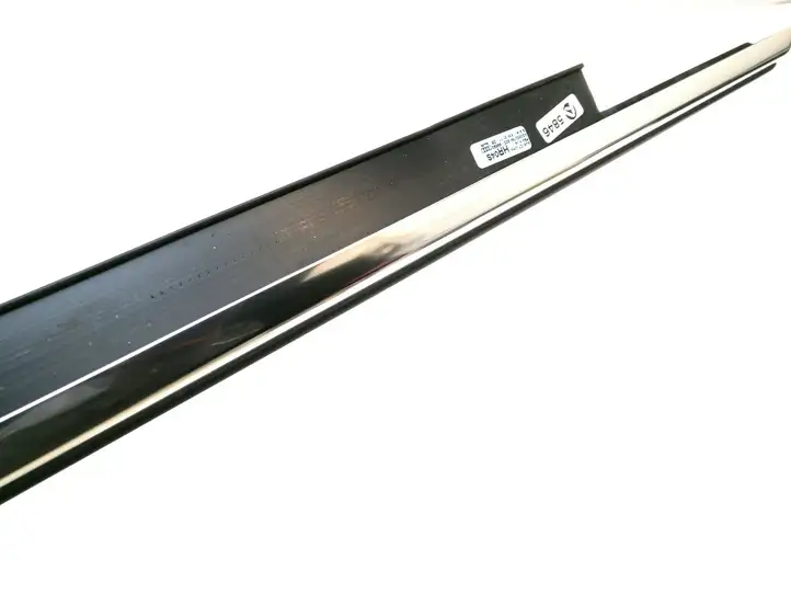 Audi A6 C7 (2011 - 2014) 4G0853764 Накладка стекла задней двери — фото 4