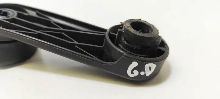 Opel Astra G (1998 - 2004) 90247150 Ручка стеклоподъемника — фото 3