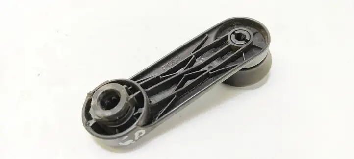 Opel Astra G (1998 - 2004) 90224834 Ручка стеклоподъемника — фото 2