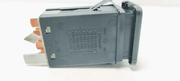 Volkswagen Bora (1998 - 2005) 1J0953235A Включатель аварийных фонарей — фото 2