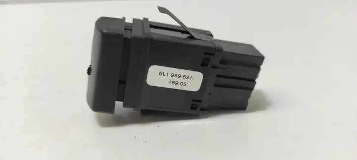 Seat Ibiza III (6L) (2002 - 2008) 6L1959621 Кнопка обогрева стекла — фото 4