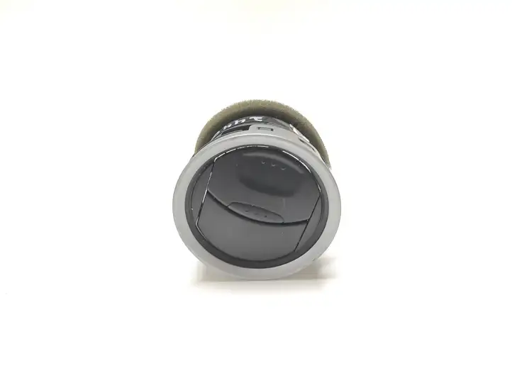 Ford Fiesta (2006 - 2008) 6S6HA018B09 Центральный воздушный дефлектор — фото 1