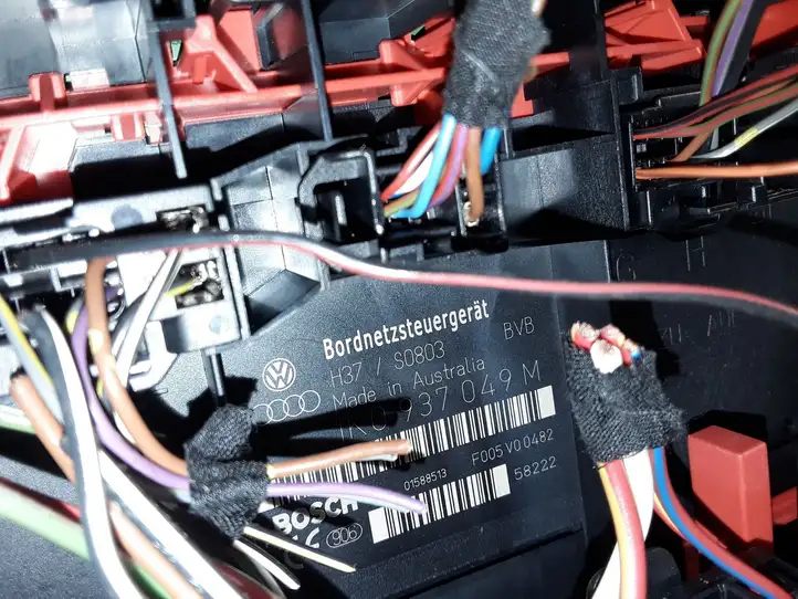 Volkswagen Golf Plus (2004 - 2008)   Модуль кузова