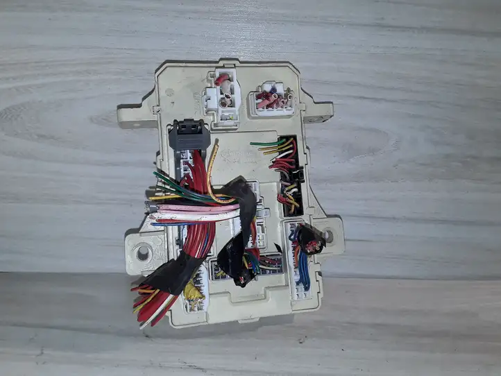 Kia Ceed (2006 - 2010)  919502H500 Блок предохранителей