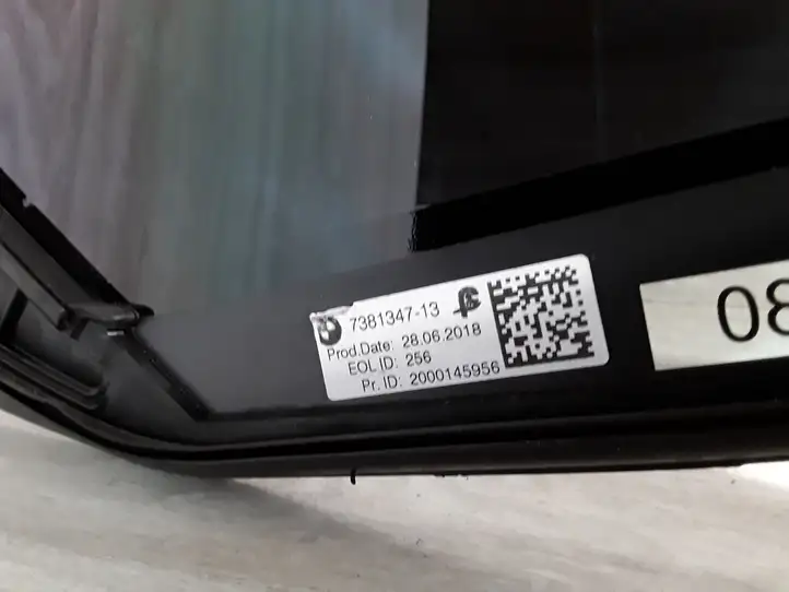 BMW M5 F90 (2017 - 2019) 738134713 Форточка двери — фото 4