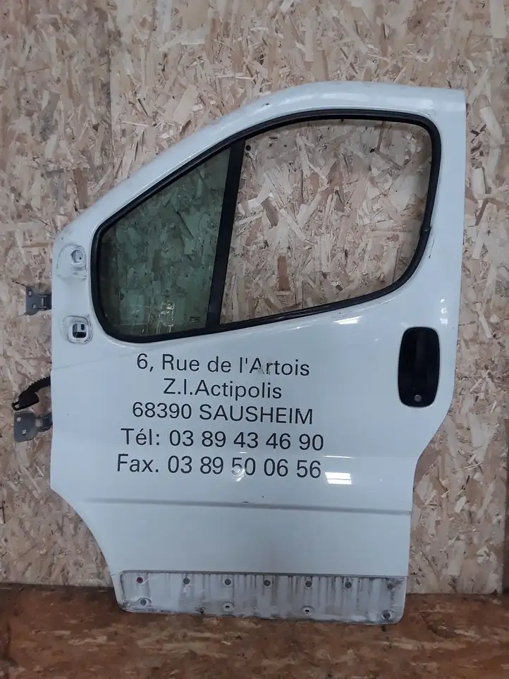 Renault Trafic II (X83) (2002 - 2014) Дверь — фото 1