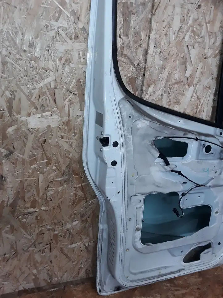 Renault Trafic II (X83) (2002 - 2014) Дверь — фото 4