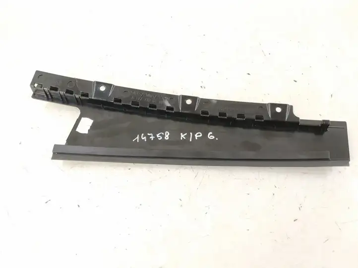 Mercedes-Benz CLA  C117,X117,W117 (2013 - 2019)    Отделка дверей (молдинги) задней двери