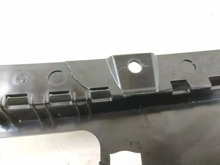 Mercedes-Benz CLA  C117,X117,W117 (2013 - 2019)    Отделка дверей (молдинги) задней двери