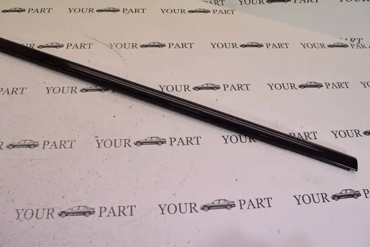 BMW X1 F48 F49 (2015 - 2022)    Отделка дверей (молдинги) задней двери