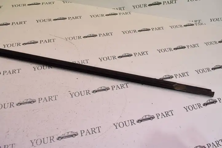 BMW X1 F48 F49 (2015 - 2022)    Отделка дверей (молдинги) задней двери