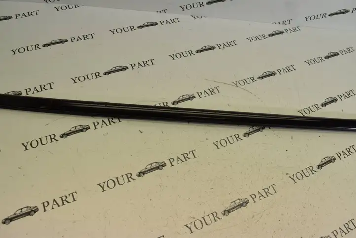 BMW X1 F48 F49 (2015 - 2022)    Отделка дверей (молдинги) задней двери