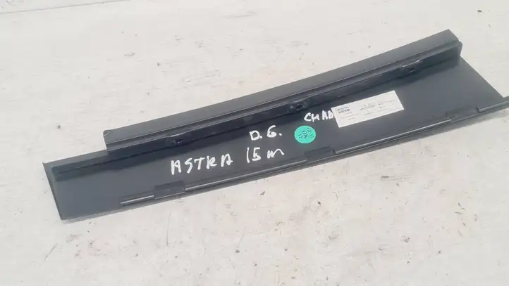 Opel Astra J (2012 - 2015) 13303933 Накладка стекла задней двери — фото 5