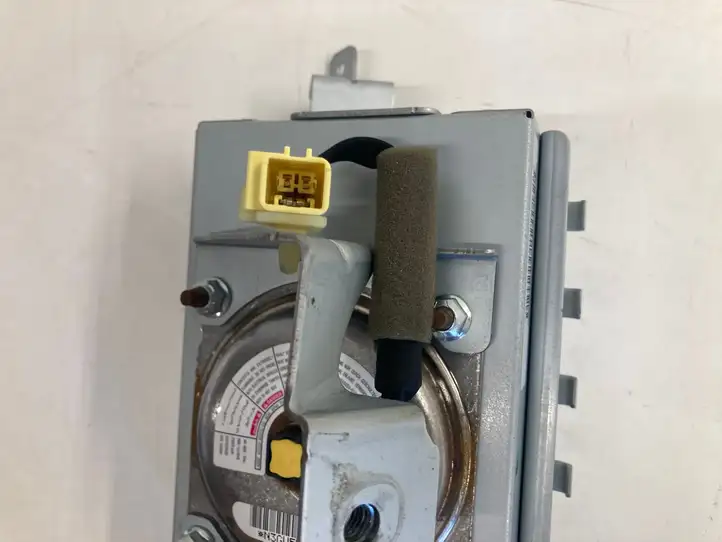 Nissan X-Trail T31 (2007 - 2014)   Подушка безопастности пассажира