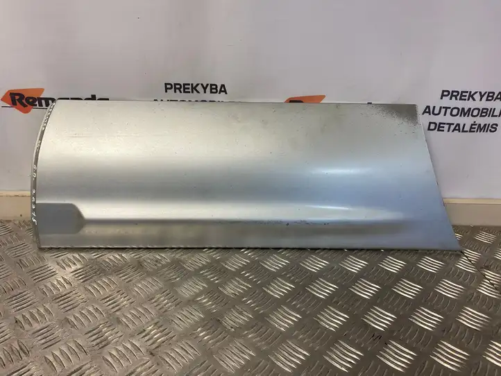 Subaru Forester SG (2003 - 2005) Молдинги задней двери — фото 1