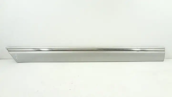 Mercedes-Benz C W203 (2000 - 2007) Молдинги задней двери — фото 1