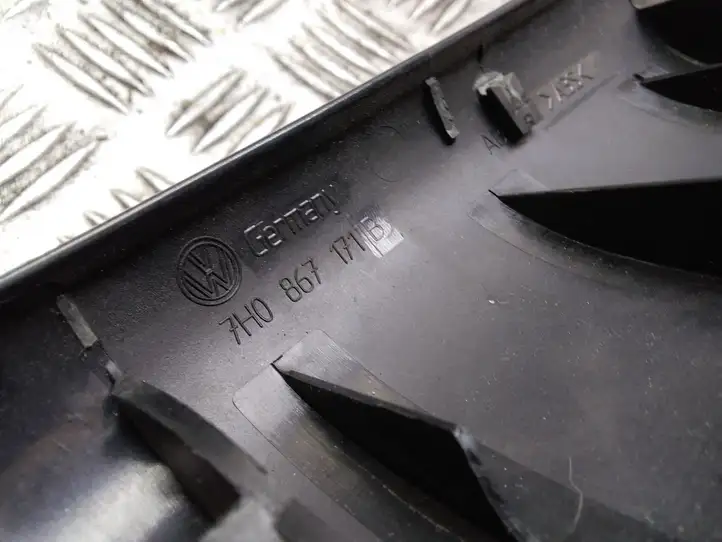 Volkswagen Transporter-Caravelle (2003 - 2009)  7H0867171B Крышка ручки передней двери