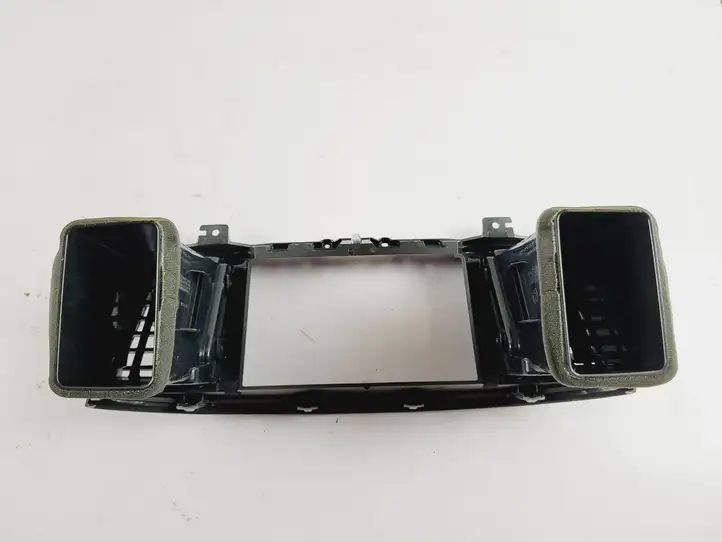 Nissan Pathfinder R52 (2013 - 2016) 682703KA0A Центральный воздушный дефлектор — фото 2