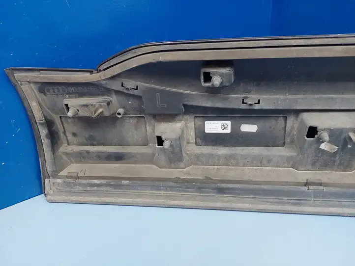 Audi Q7 4M (2015 - ) 4M0853969B Молдинги задней двери — фото 2