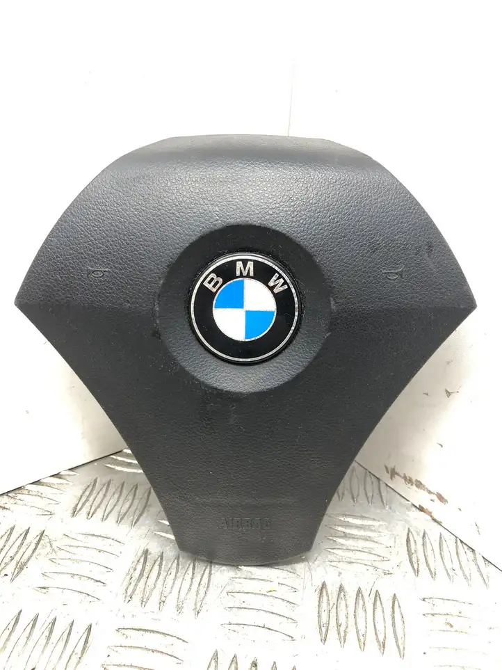 BMW 5 E60 E61 (2004 - 2010) 601718900 Подушка безопасности руля — фото 1