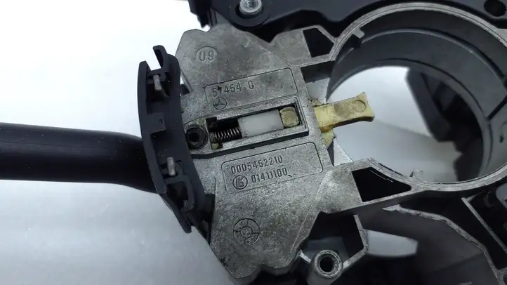 Mercedes-Benz E W211 (2002 - 2009)  A0085452524 Комплект ручек