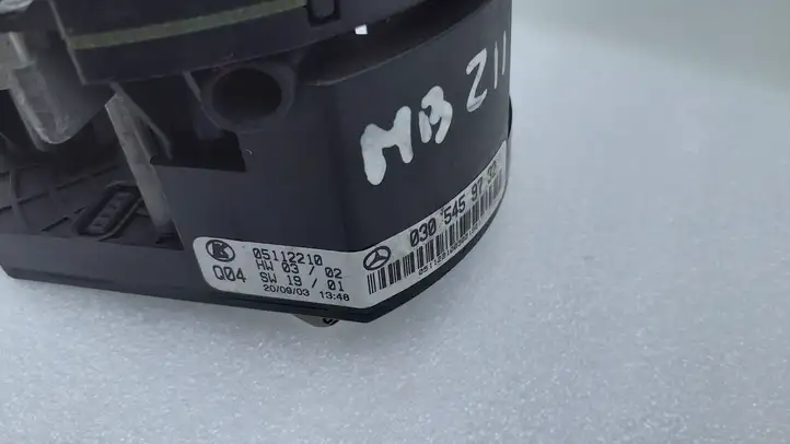 Mercedes-Benz E W211 (2002 - 2009)  A0085452524 Комплект ручек