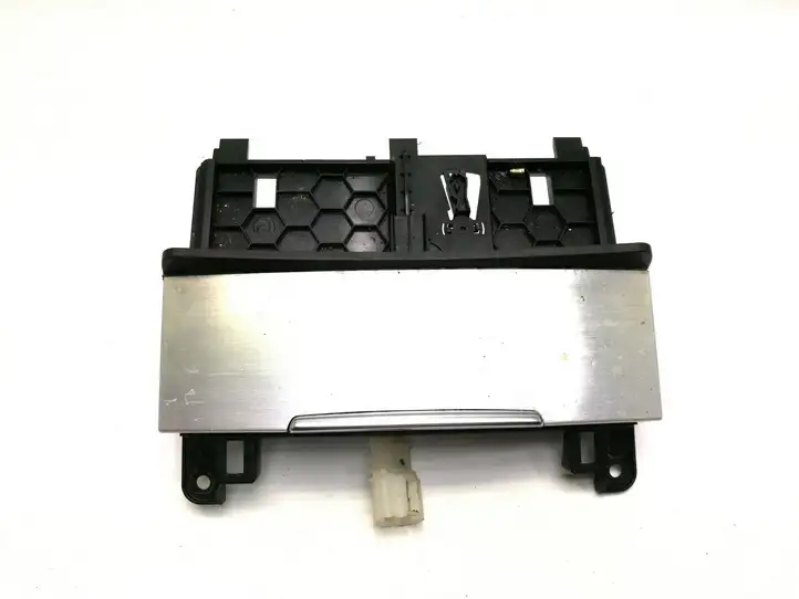 Audi Q7 4L (2005 - 2009) 4L0857951 Передняя пепельница — фото 1