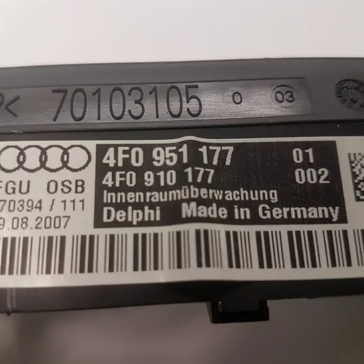 Audi A6 S6 C6 4F (2004 - 2008) 4F0951177 Ультразвуковой датчик — фото 2
