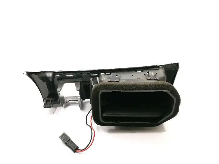 Audi A6 S6 C6 4F (2004 - 2008) 4F1820901C Боковой воздушный дефлектор — фото 3