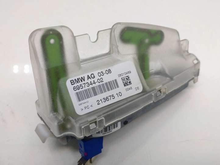 6957344 BMW 5 E60 E61 Antena (GPS antena)