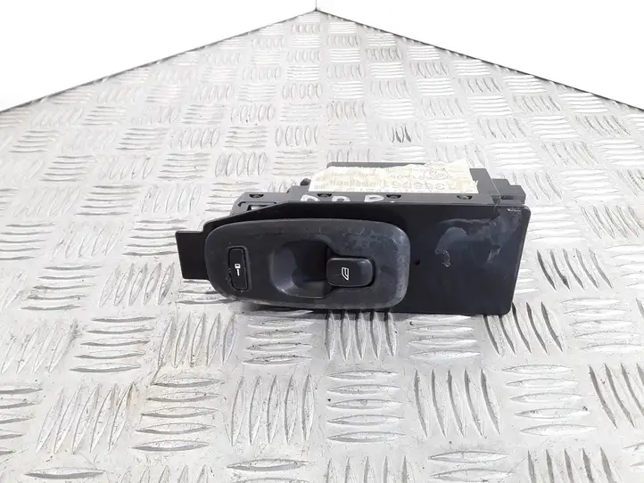 Volvo V70 (2000 - 2004) 30739981 Кнопка стеклоподъемников — фото 1