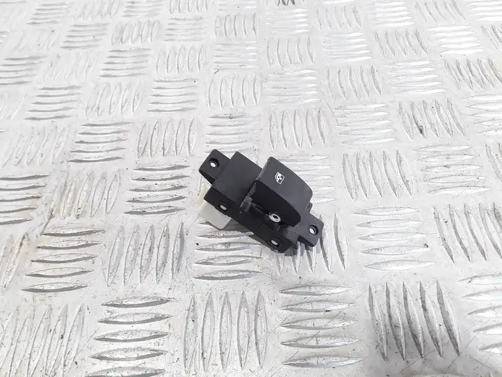 Chevrolet Captiva (2011 - 2013) 202005438 Кнопка стеклоподъемников — фото 1