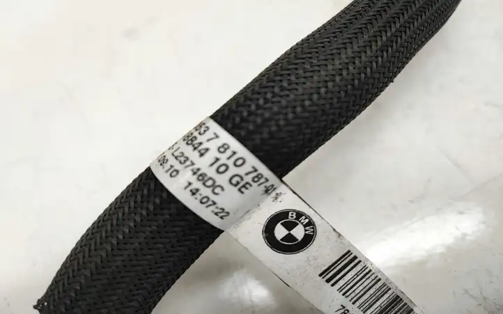 BMW 3 E90 E91 (2005 - 2012) 7810787 Трубки и шланги — фото 3