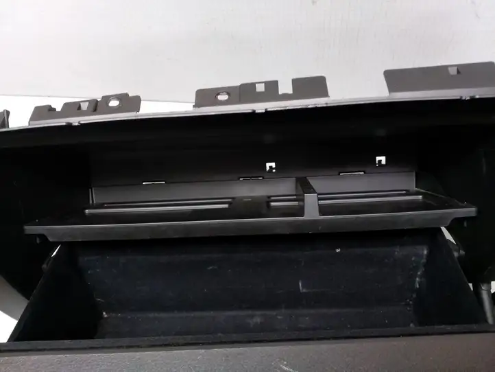 Subaru Outback (2009 - 2014) 66208AJ010 Бардачок в сборе — фото 11