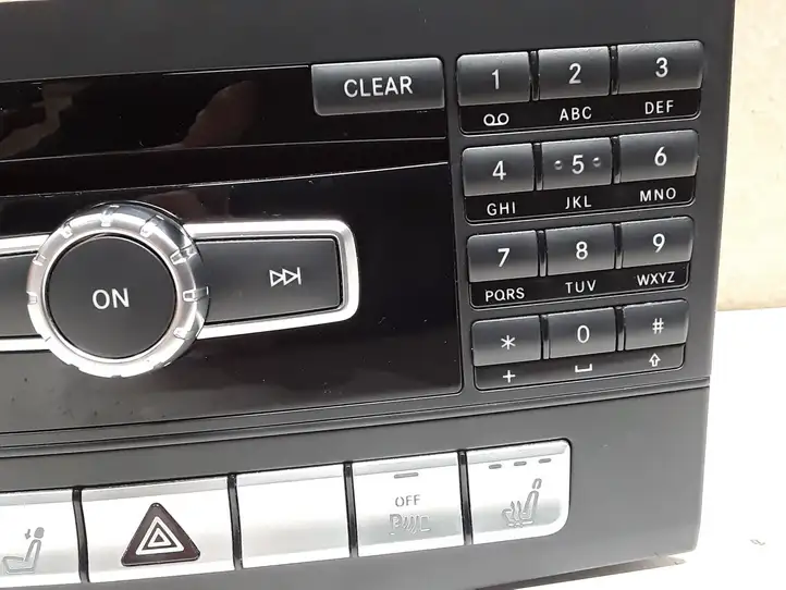 Mercedes-Benz E W212 (2009 - 2016) A2129008524 Магнитола / мультимедийная система — фото 3