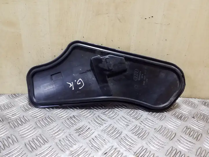 Audi Q5 SQ5 (2008 - 2012) 8R0839915D Прочая отделка задней двери — фото 1