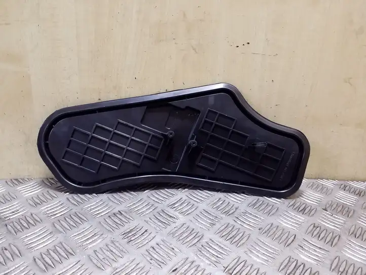 Audi Q5 SQ5 (2008 - 2012) 8R0839915D Прочая отделка задней двери — фото 2