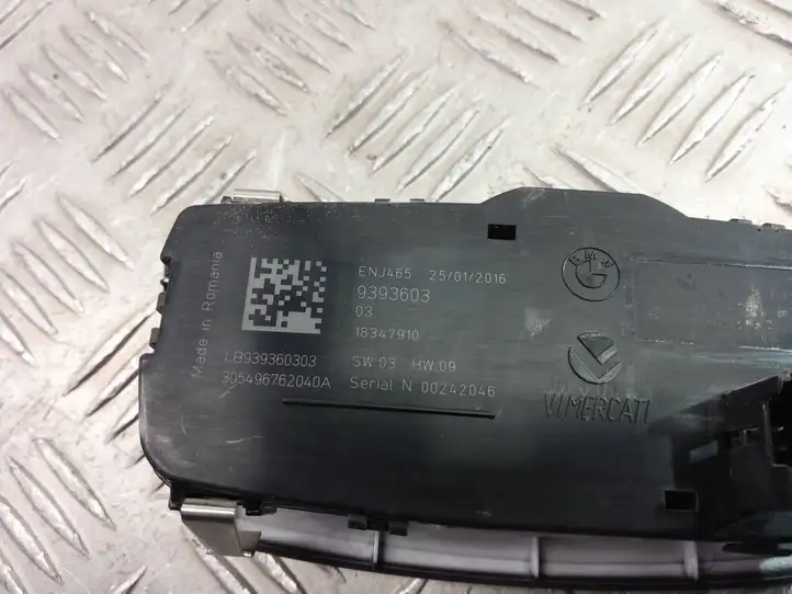 BMW X1 F48 F49 (2015 - 2022) 9393603 Включатель фонарей — фото 2