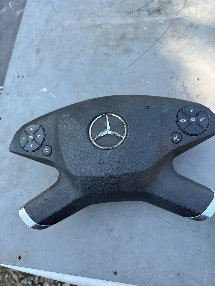 Mercedes-Benz E W212 (2009 - 2016) 62320331C Подушка безопасности руля — фото 1